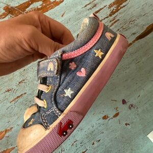 See Kai Run size 8 chambray shoes